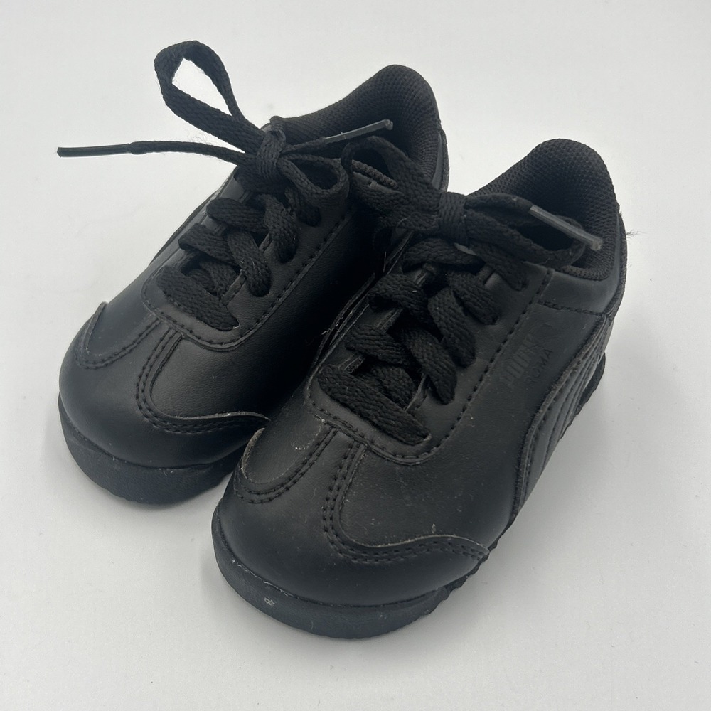PUMA Roma‎ Basic Black Sneaker Shoe UNISEX SIZE 5c Lace Up